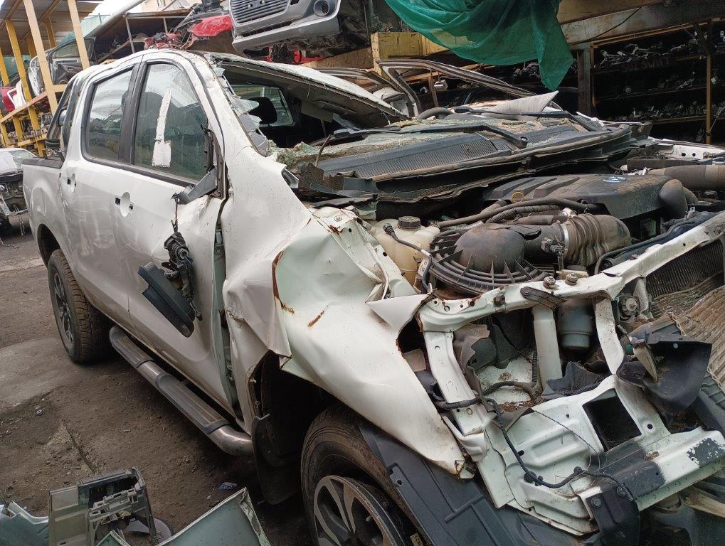  Mazda BT 50 2013    EN DESARME